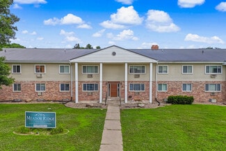 Plus de détails pour 765-791 Russell Rd, Waterloo, IA - Multi-résidentiel à vendre