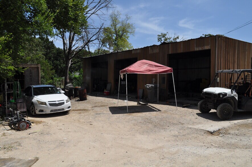 8632 San Marino Ave, Dallas, TX à vendre - Photo du bâtiment - Image 2 de 8