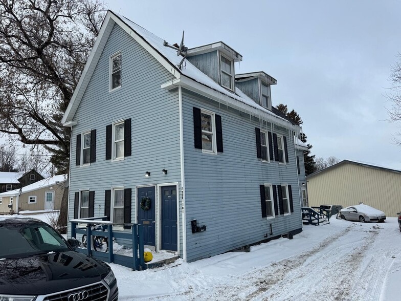 7 York St, Caribou, ME for sale - Primary Photo - Image 1 of 23