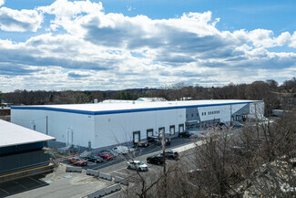 Plus de détails pour 76 Holton St, Woburn, MA - Industriel/Logistique à louer