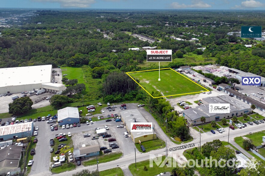 601 S Market Ave, Fort Pierce, FL à louer - Photo du bâtiment - Image 2 de 3