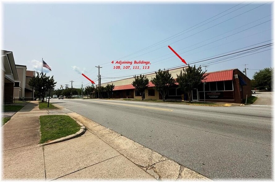 113 E Windsor St, Westminster, SC for sale - Primary Photo - Image 1 of 17