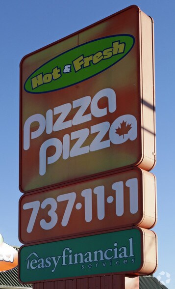 2369-2371 St Joseph Blvd, Ottawa, ON à louer - Photo du bâtiment - Image 3 de 4