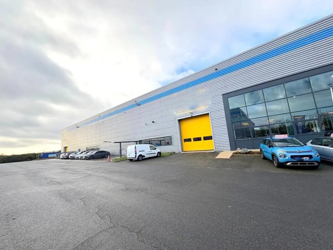 Industriel dans Taverny à louer Photo du bâtiment- Image 1 de 9