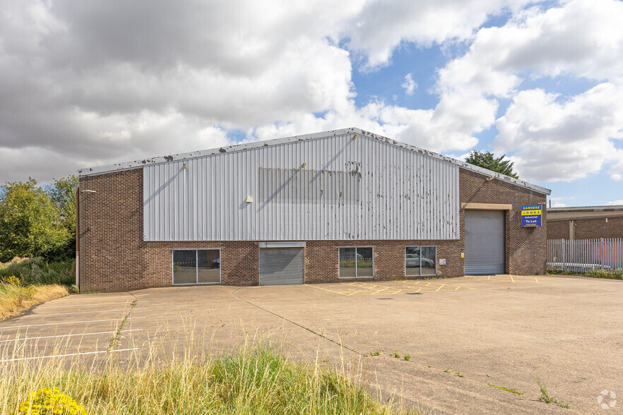 Rotterdam Rd, Hull à louer - Photo du bâtiment - Image 2 de 2