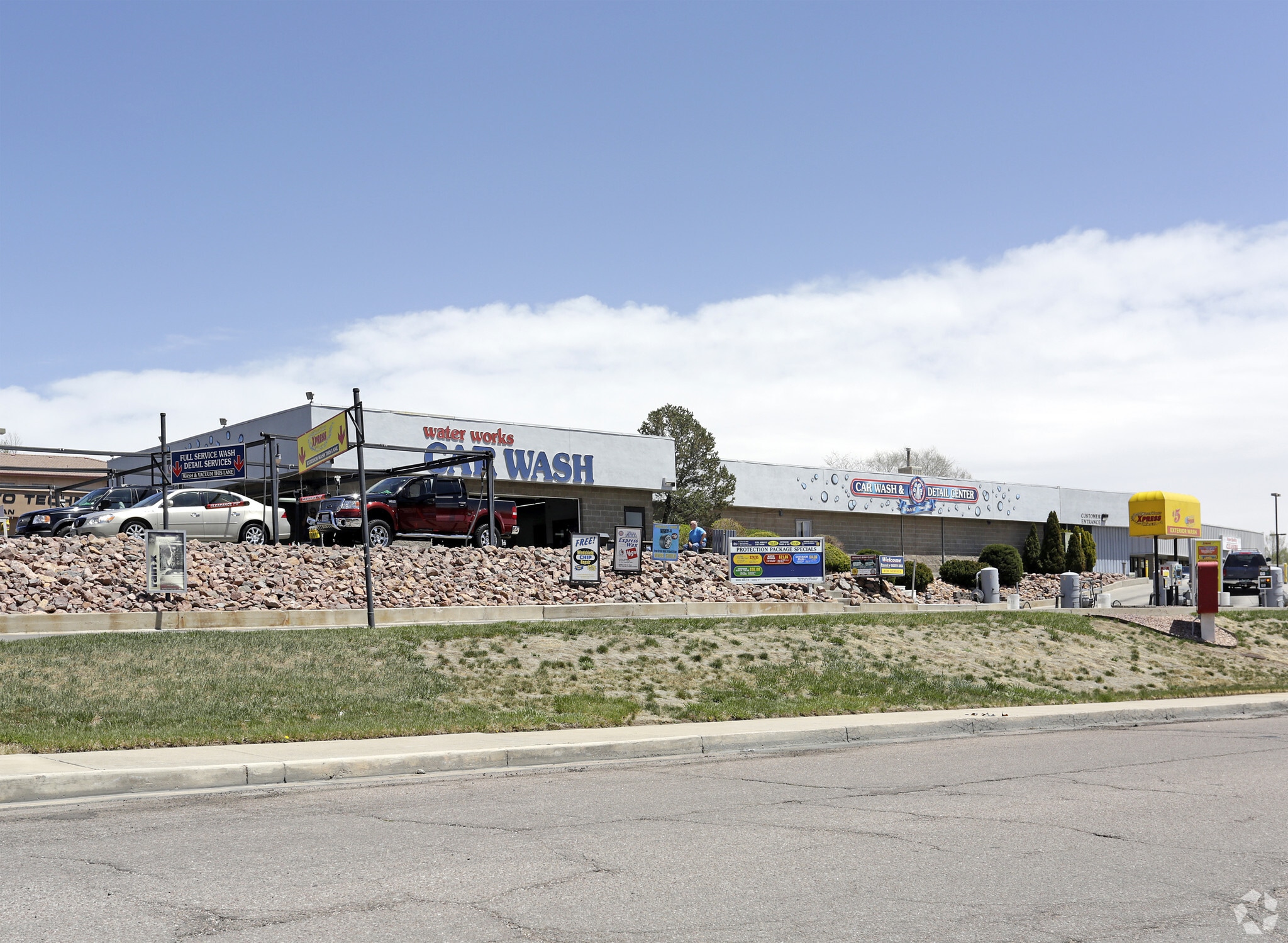 2253 La Montana Way, Colorado Springs, CO for lease Primary Photo- Image 1 of 5