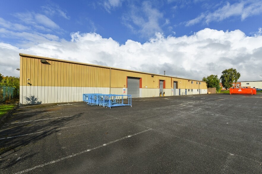 1 Kirkby Rd, Sutton In Ashfield for lease - Building Photo - Image 3 of 3