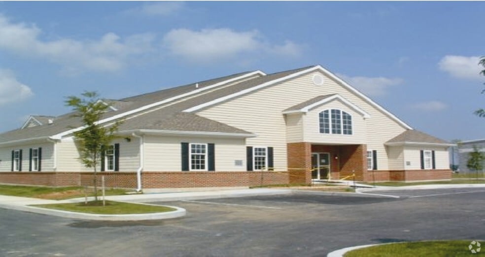 105 Sleepy Hollow Dr, Middletown, DE for sale - Building Photo - Image 1 of 5