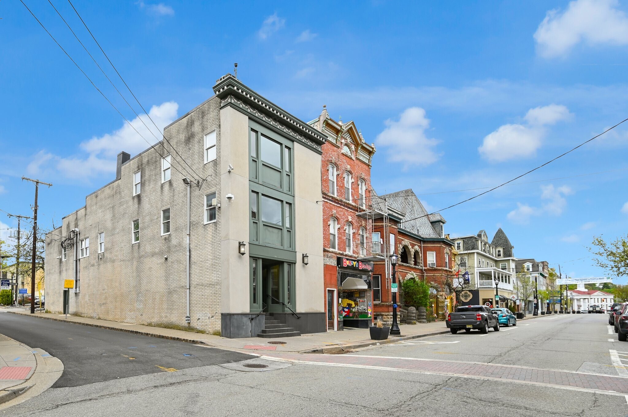 170-172 Spring St, Newton, NJ à vendre Photo du bâtiment- Image 1 de 65