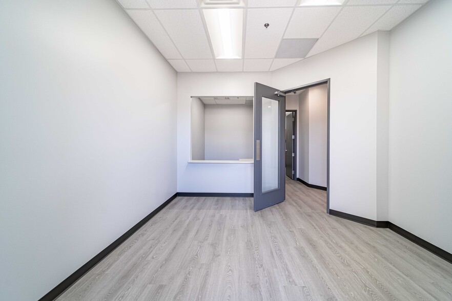 11655 Independence Pky, Frisco, TX for lease - Building Photo - Image 2 of 12