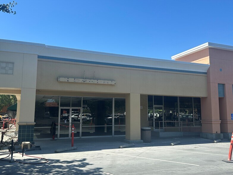 6201-6239 Santa Teresa Blvd, San Jose, CA à louer - Photo du bâtiment - Image 2 de 8