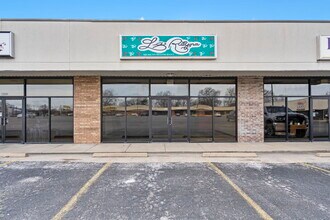 1805-1913 W Broadway St, Bolivar, MO for lease Building Photo- Image 2 of 5