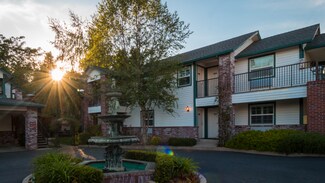 Plus de détails pour 210 N Auburn St, Grass Valley, CA - Services hôteliers à vendre