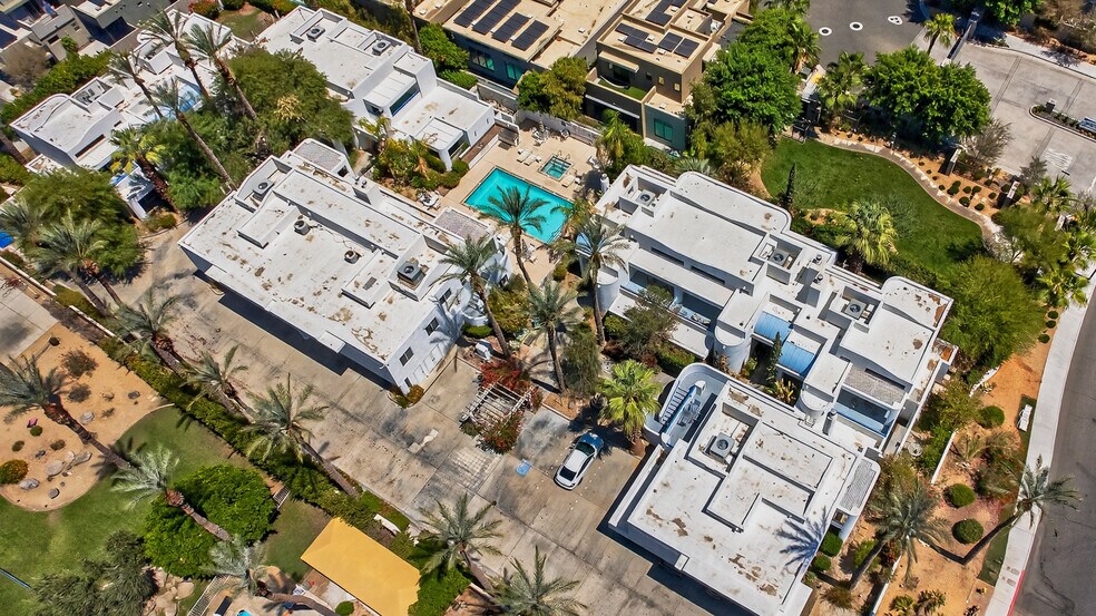 67590 Jones Rd, Cathedral City, CA à vendre - Photo du bâtiment - Image 3 de 73