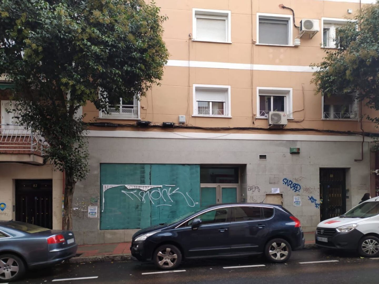 Multifamily in Madrid, Madrid for sale Primary Photo- Image 1 of 5