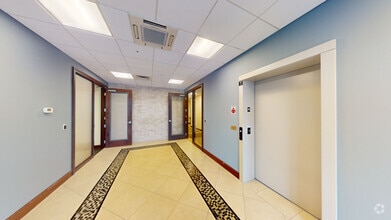 8230 210th St S, Boca Raton, FL à louer Numérisation 3D de Matterport- Image 1 de 3