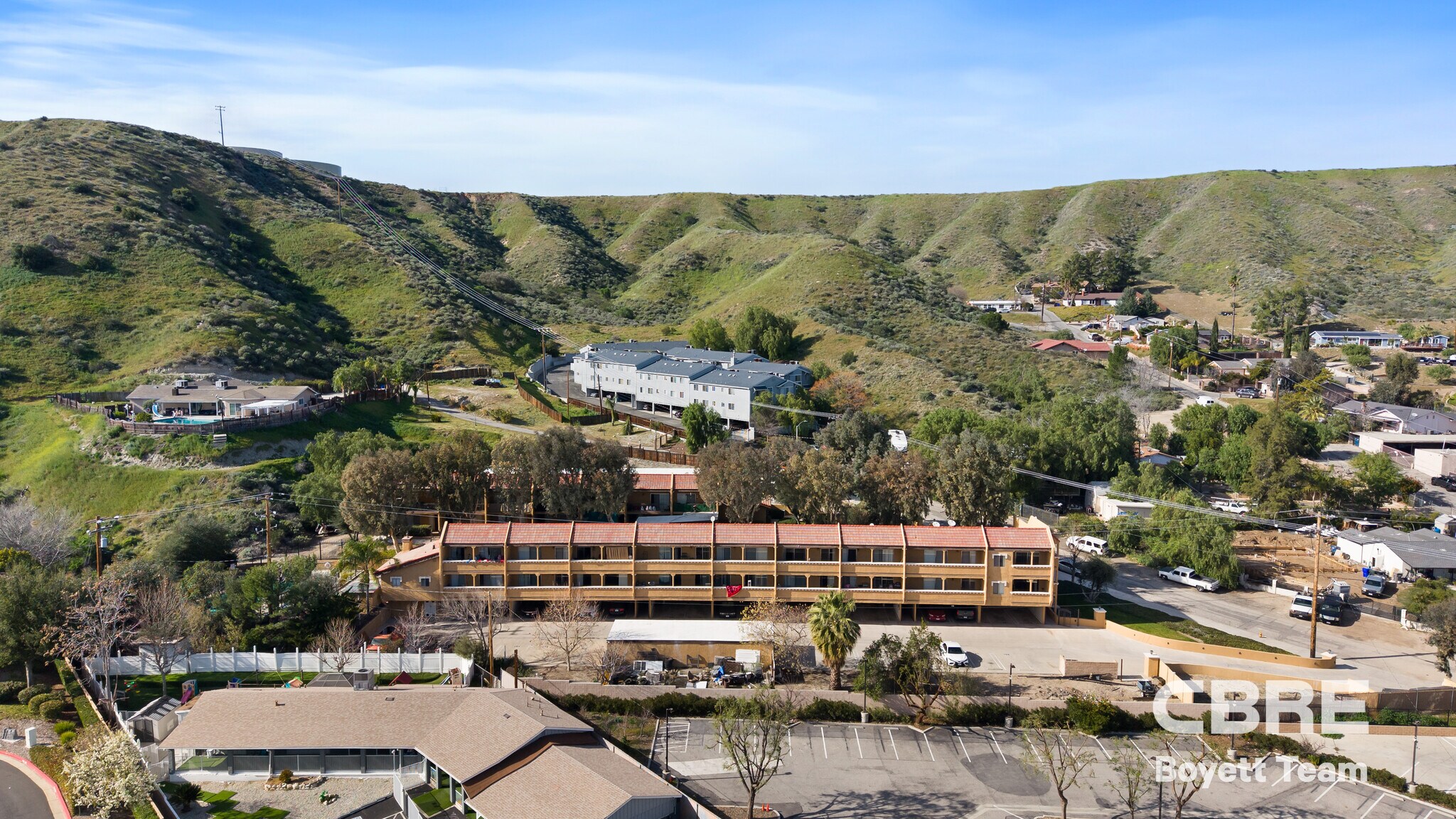 18046 Beneda Ln, Santa Clarita, CA à vendre Photo principale- Image 1 de 2