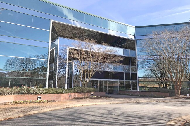 More details for 5041 Corporate Woods Dr, Virginia Beach, VA - Office for Lease