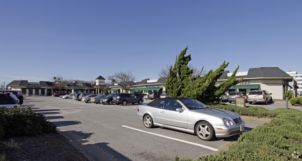 3198 Pacific Ave, Virginia Beach, VA à vendre - Photo du bâtiment - Image 2 de 8