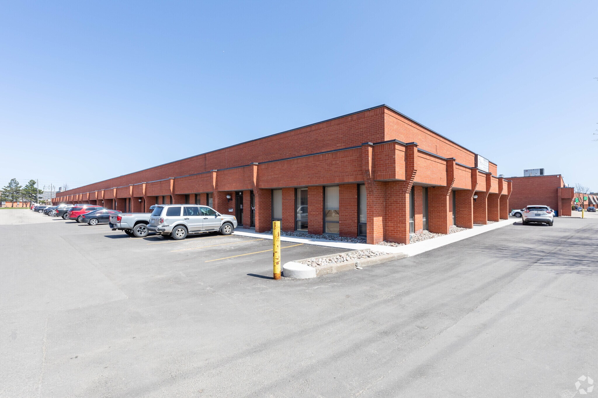 1435 Bonhill Rd, Mississauga, ON for sale Primary Photo- Image 1 of 1