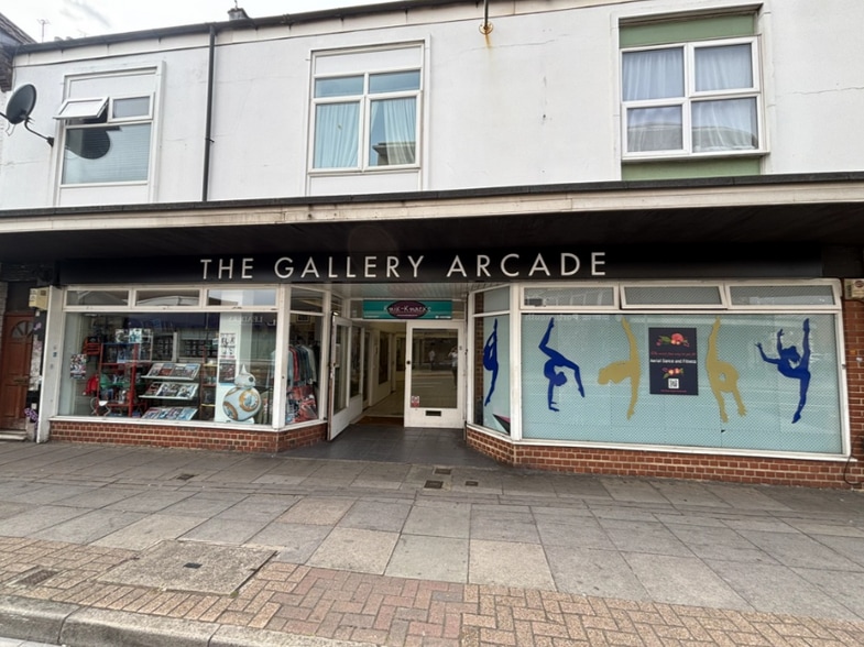 143-147 London Rd, Portsmouth for lease - Primary Photo - Image 1 of 1