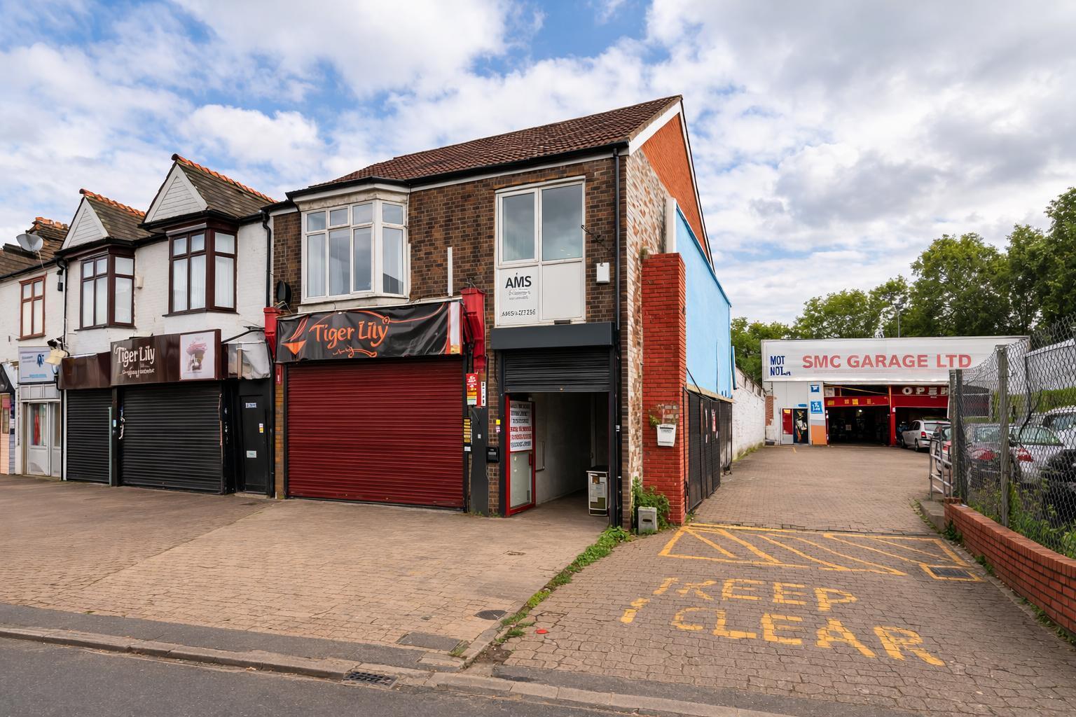 126A Leagrave Rd, Luton à vendre Photo du bâtiment- Image 1 de 2