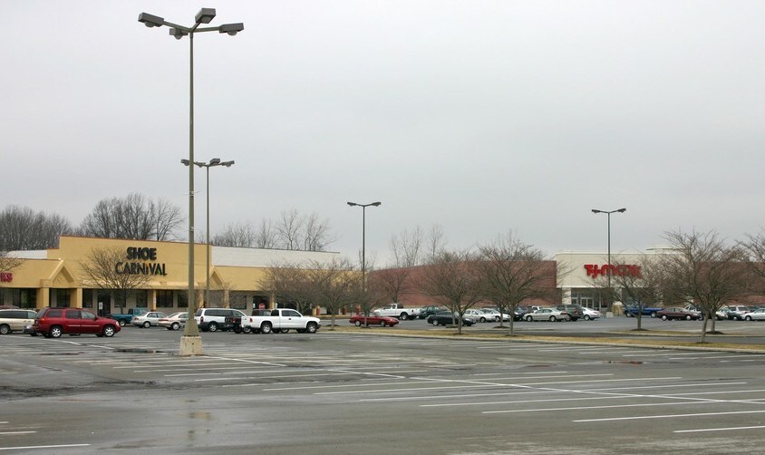 2730 Elida Rd, Lima, OH à vendre - Photo du bâtiment - Image 2 de 2