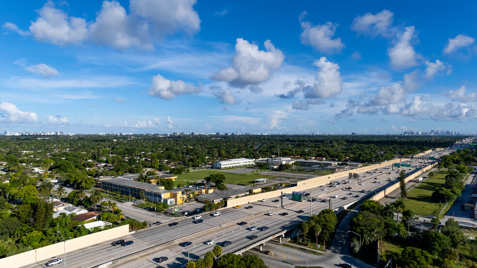 NE Corner Of Northwest 7th Ave, Miami, FL for sale - Building Photo - Image 2 of 6