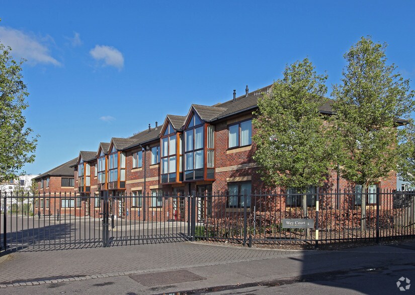 Mary Rd, Guildford à louer - Photo du bâtiment - Image 1 de 2