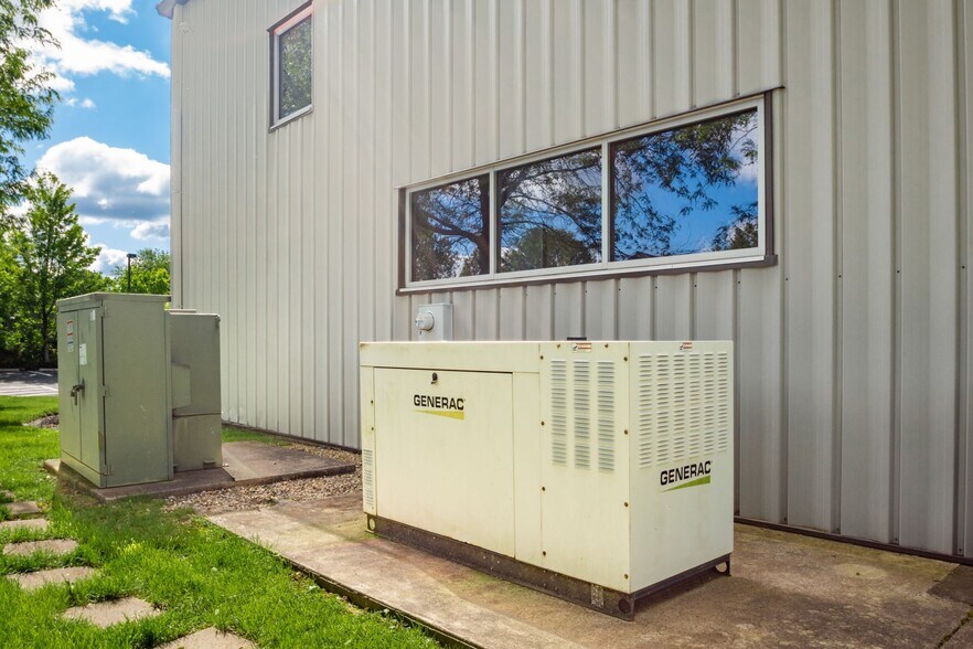 6156 Wilcox Rd, Dublin, OH à vendre - Photo du bâtiment - Image 3 de 17