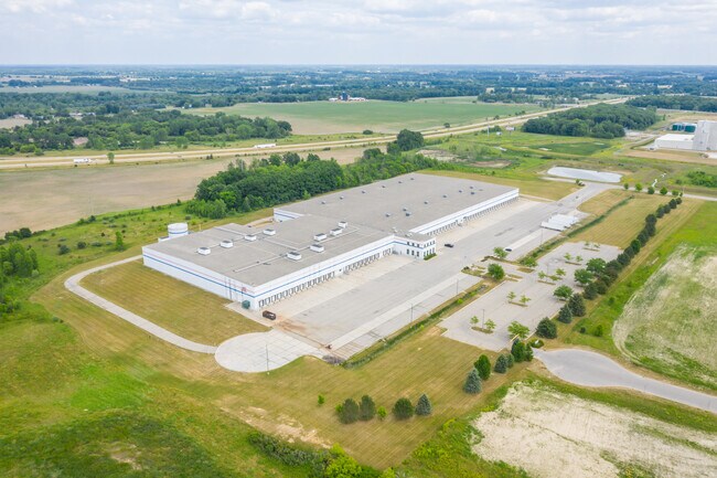 Plus de détails pour 1701 Technical Dr, Saint Johns, MI - Industriel à louer