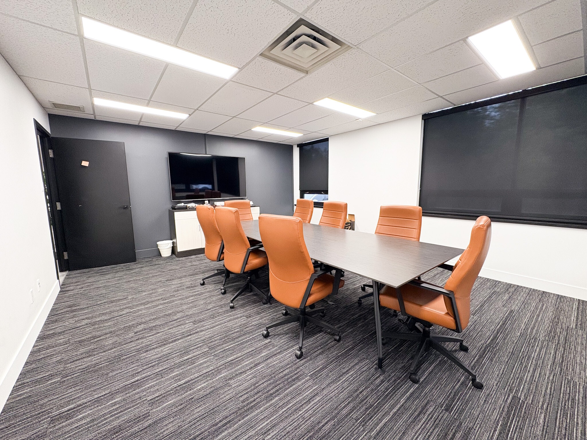 1540 N Routledge Park, London, ON for lease Interior Photo- Image 1 of 9