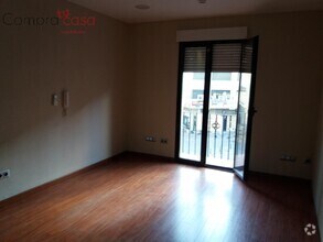 Retail in Segovia, Segovia for lease Interior Photo- Image 2 of 4