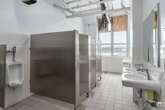 37-18 Northern Blvd, Long Island City, NY for lease Interior Photo- Image 2 of 3