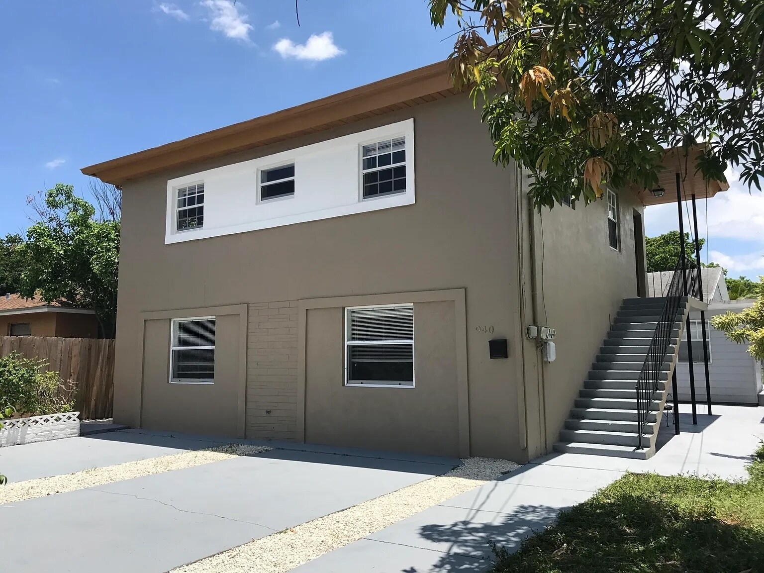 940 Charles St, West Palm Beach, FL à vendre Photo principale- Image 1 de 26