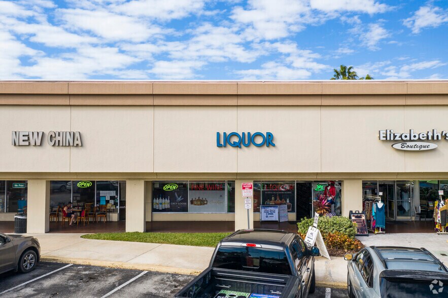 4600 Gulf Blvd, Saint Petersburg, FL à louer - Photo du bâtiment - Image 3 de 18