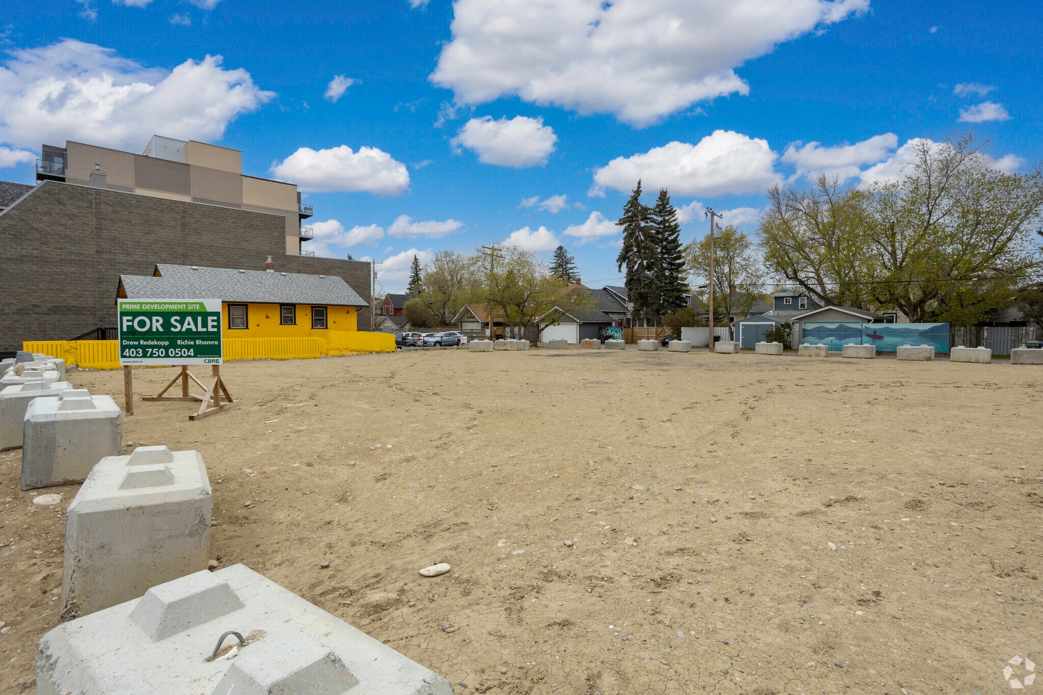 321 10 St NW, Calgary, AB for lease Primary Photo- Image 1 of 3