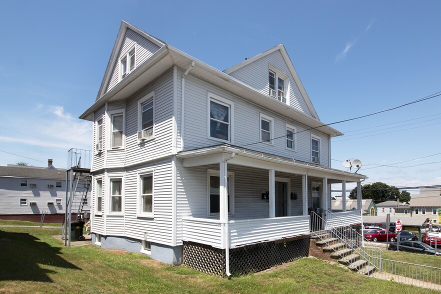 875-877 Bank St, New London, CT à vendre - Photo principale - Image 1 de 1