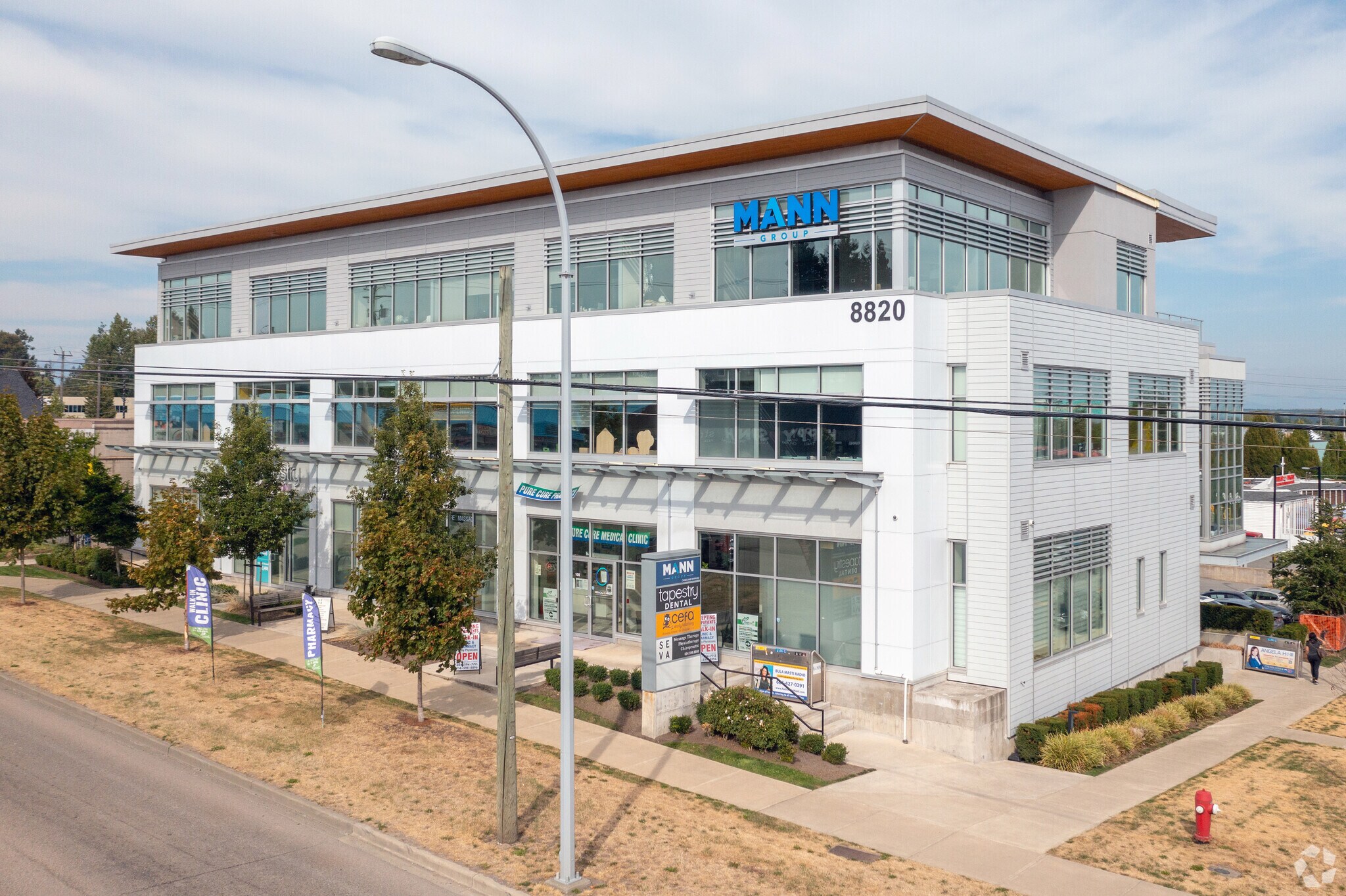 8820 120th St, Surrey, BC for sale Primary Photo- Image 1 of 1