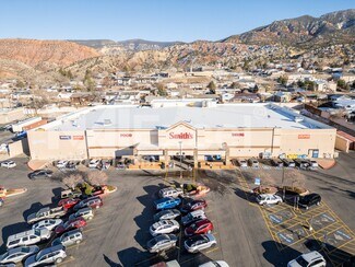 Plus de détails pour 633 S Main St, Cedar City, UT - Commerce de détail à louer