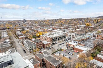 370-382 Av Victoria, Westmount, QC - Aerial  map view