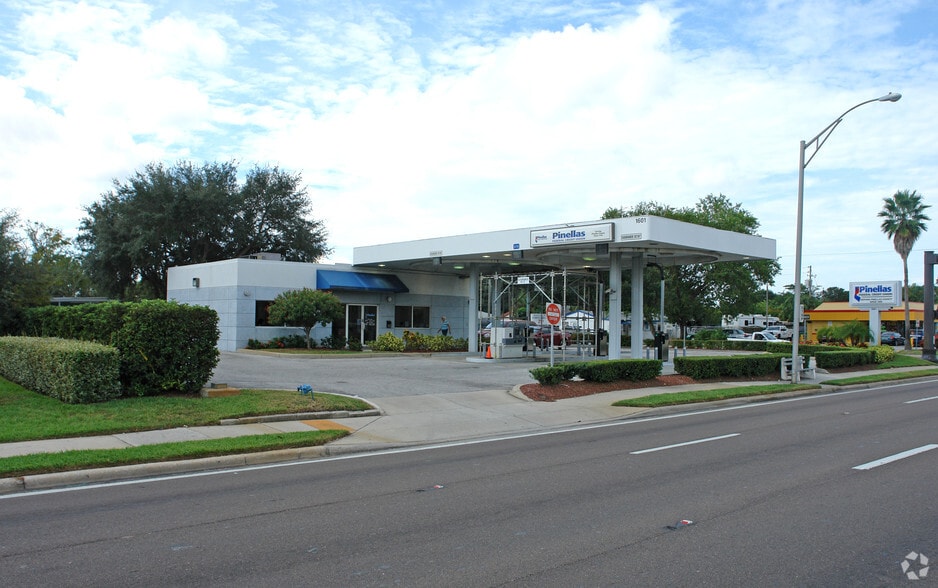 1601 Gulf To Bay Blvd, Clearwater, FL à vendre - Photo du bâtiment - Image 3 de 9
