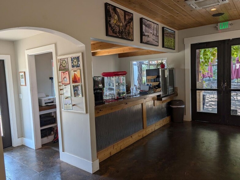 6500 Brem Ln, Gilroy, CA à vendre - Hall d’entrée - Image 3 de 6