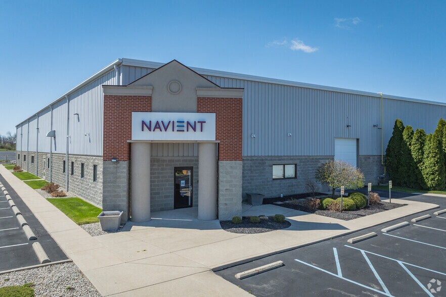 4501 N Superior Dr, Muncie, IN à louer - Photo du bâtiment - Image 3 de 12
