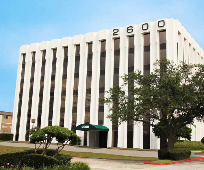 2600 S Loop W, Houston, TX for lease - Building Photo - Image 1 of 5