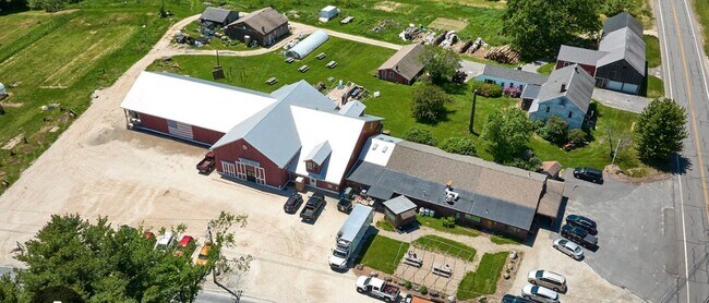 Plus de détails pour 138 Main Rd, Westhampton, MA - Commerce de détail à louer