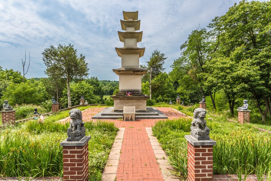 16817 Germantown Rd, Germantown, MD for sale - Interior Photo - Image 3 of 17