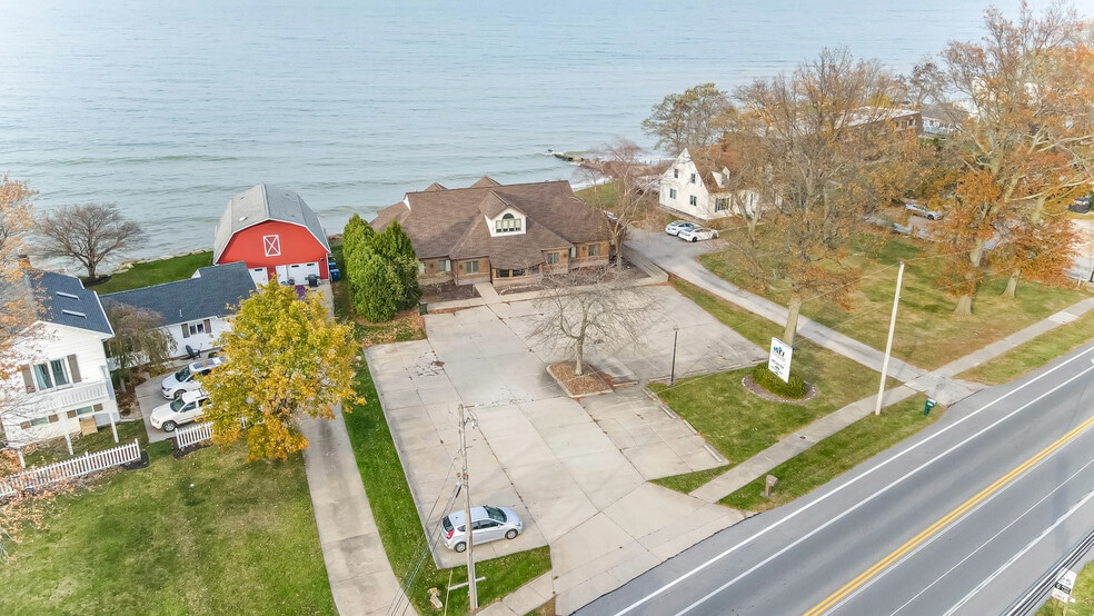 4259 Lake Rd, Lorain, OH for sale - Building Photo - Image 2 of 48