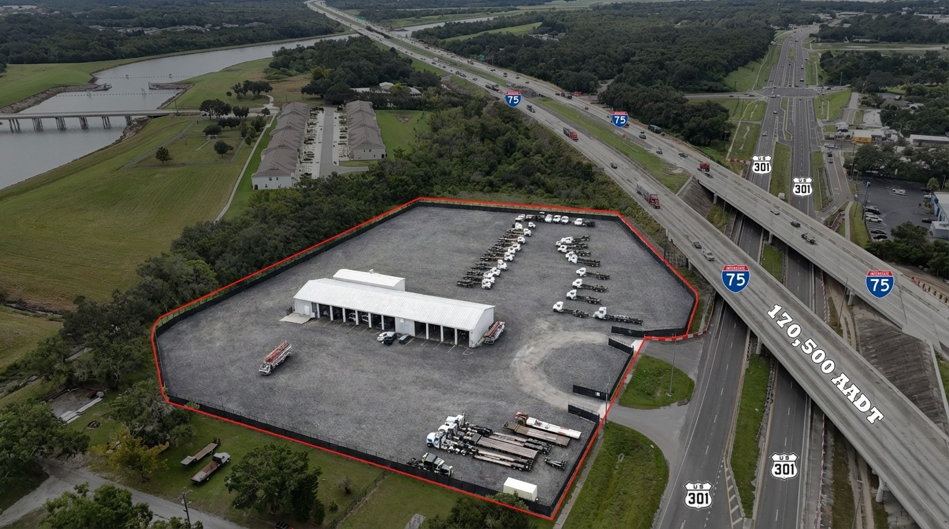 9879 US Highway 301 N, Tampa, FL for lease Primary Photo- Image 1 of 16