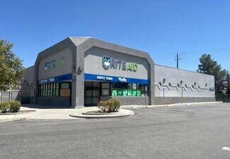 Plus de détails pour 1701 23rd St, Bakersfield, CA - Commerce de détail à louer